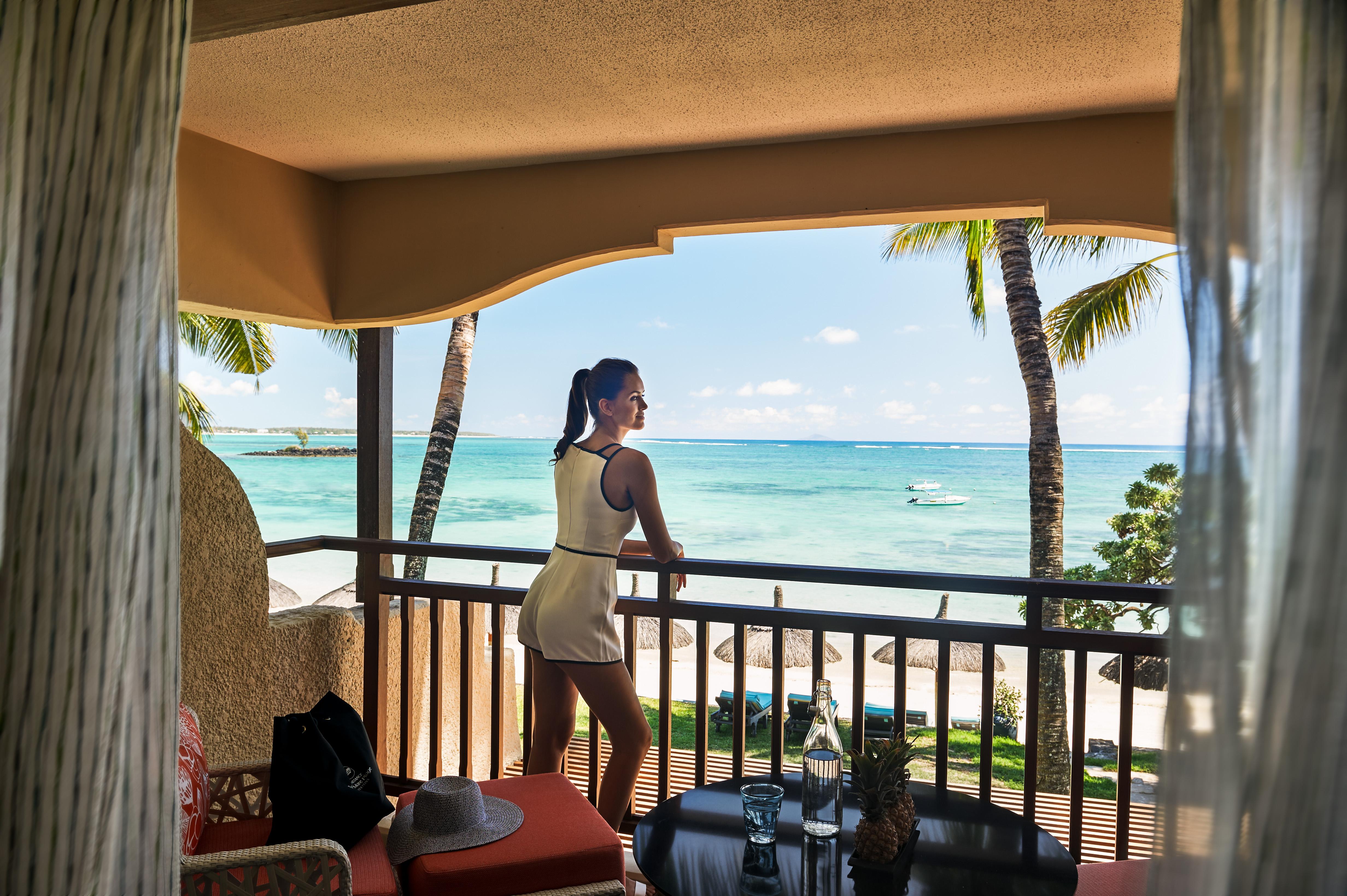 Constance Belle Mare Plage Exterior photo A guest at the Hard Rock Hotel