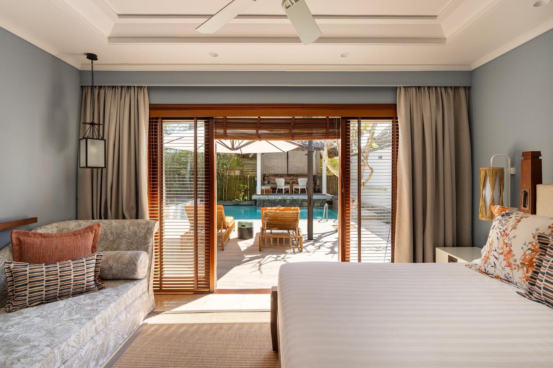Constance Belle Mare Plage Exterior photo A room at the hotel